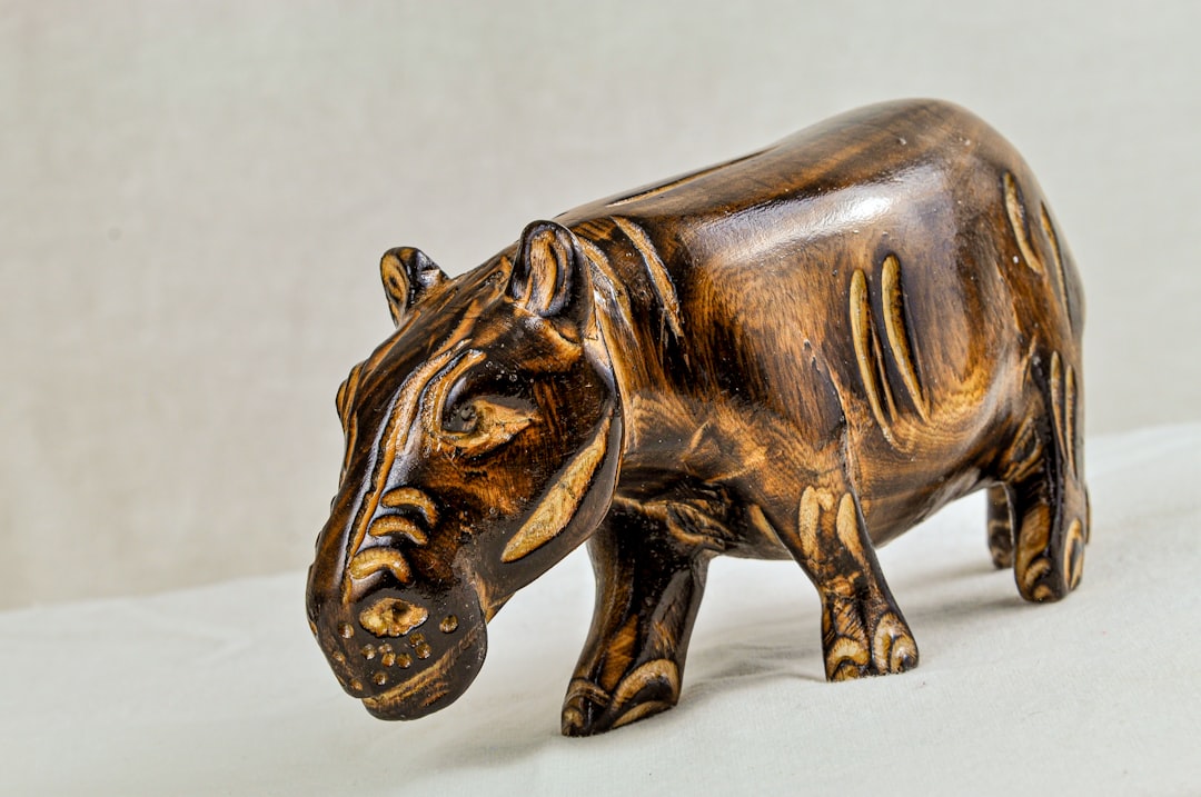 Дерев'яна шкатулка